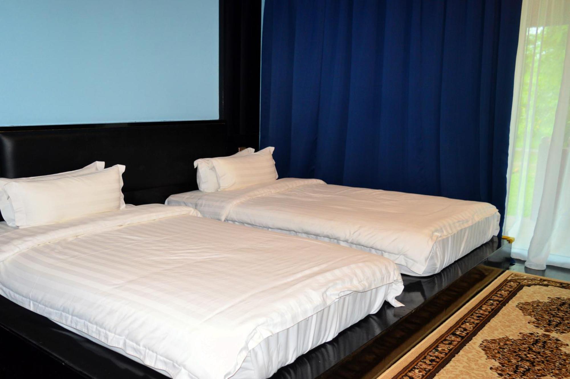 Artitaya Borneo Golf & Resort Papar Exterior foto