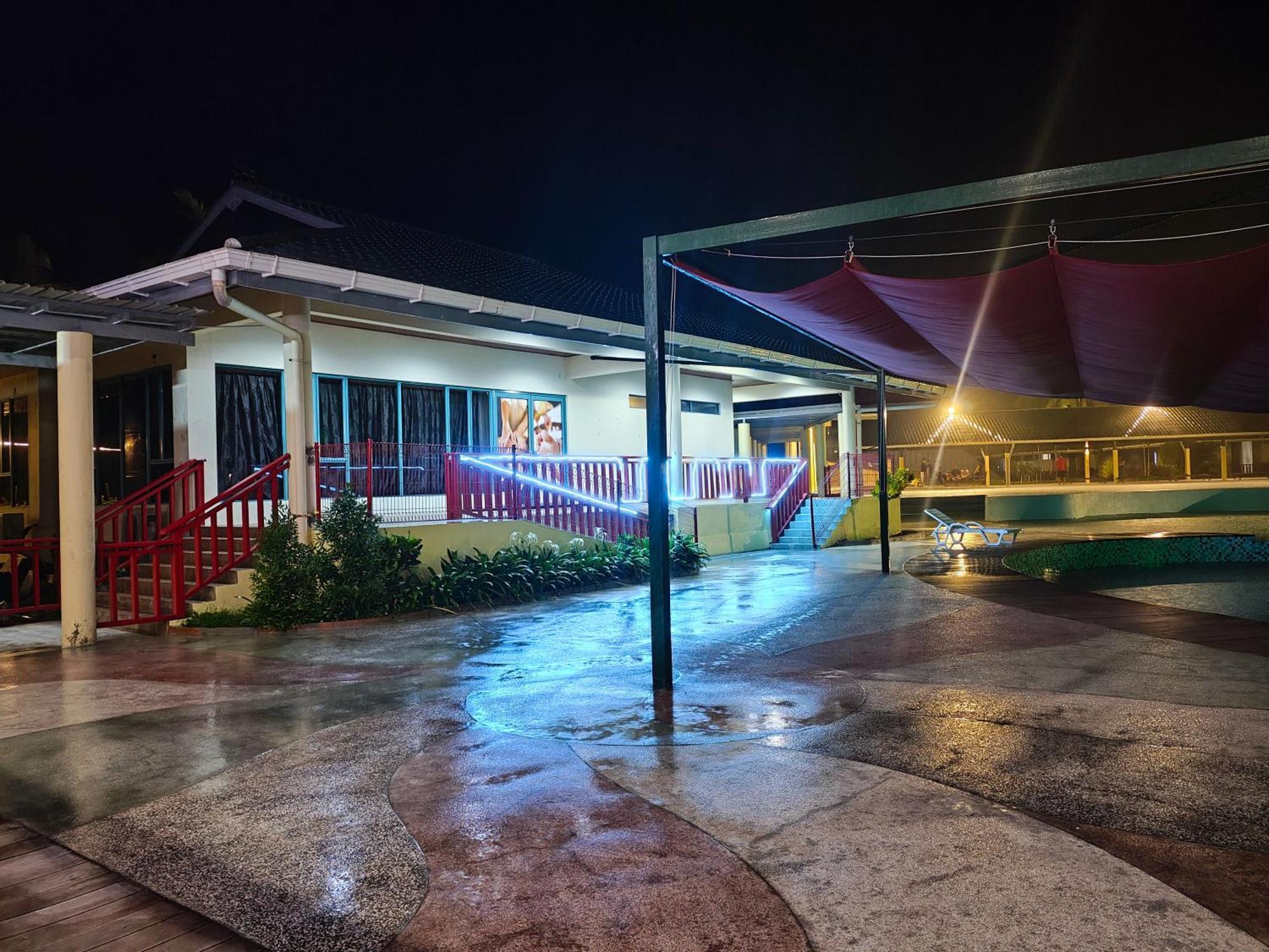 Artitaya Borneo Golf & Resort Papar Exterior foto