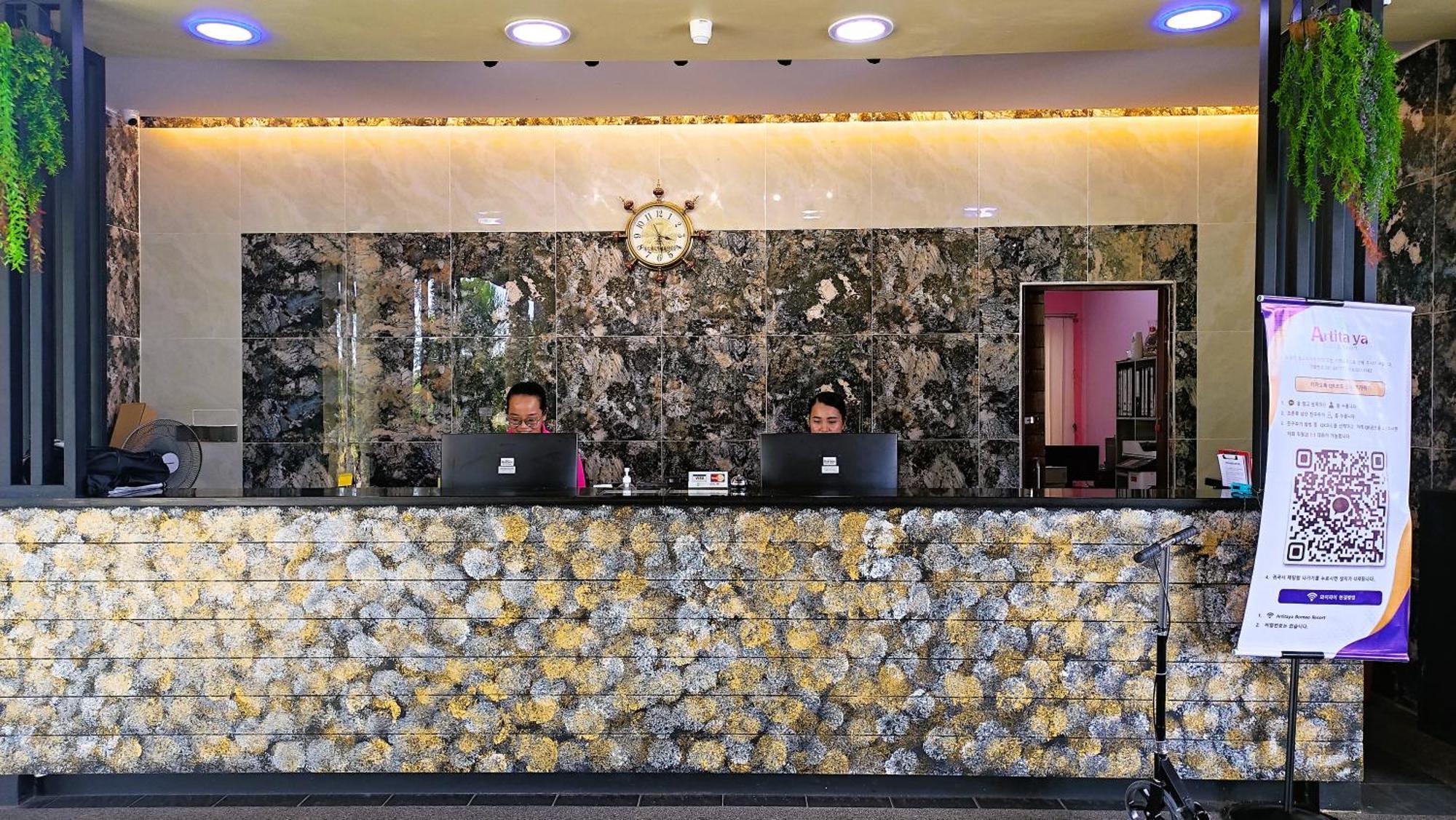Artitaya Borneo Golf & Resort Papar Exterior foto